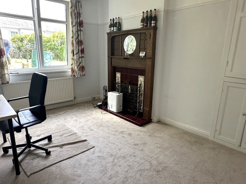 Property photo 3 of 17 Not Specified