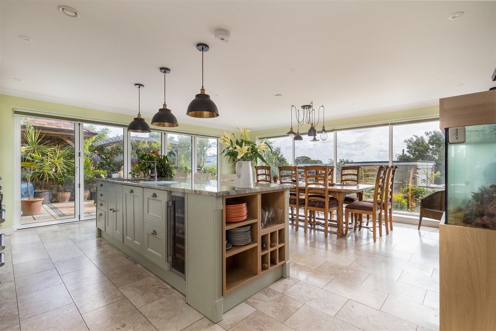 Property photo 2 of 19 Newbridge_Spence Willard-11.Jpg