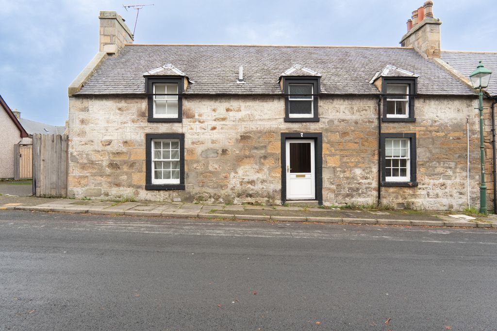 Property photo 1 of 25