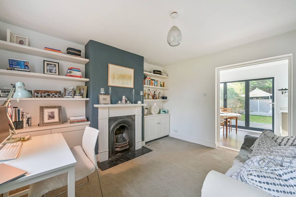 Property photo 1 of 14