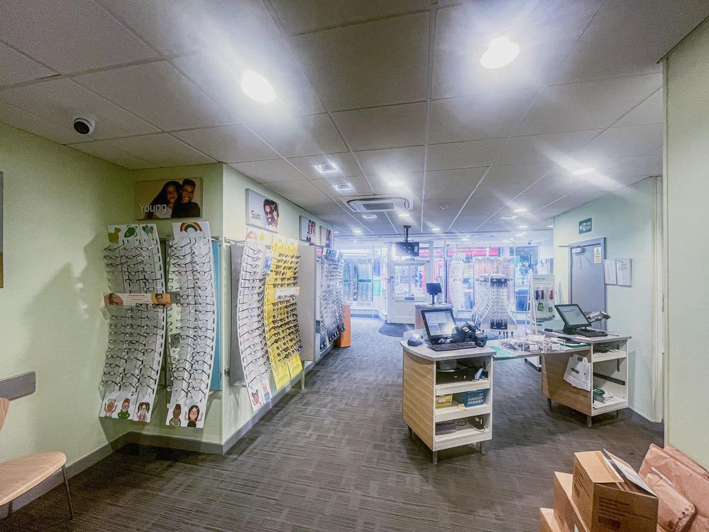 Property photo 3 of 7 8.Jpg