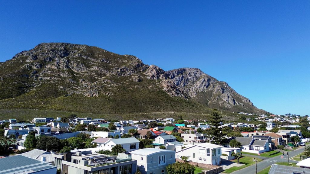 Property photo 2 of 46 Hf1716564