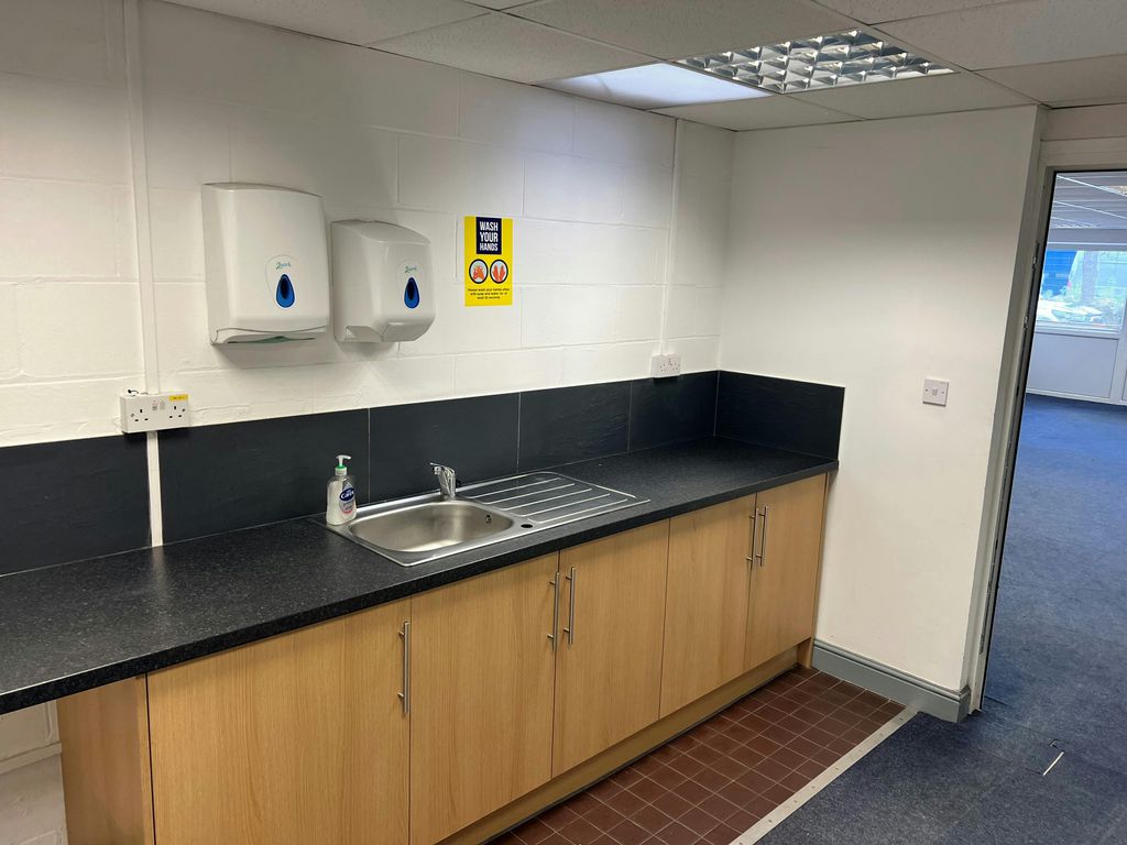 Property photo 3 of 4 Image 3