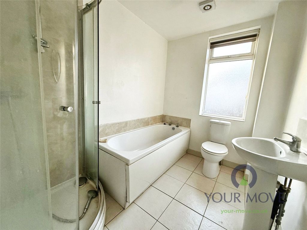 Property photo 3 of 7 Picture No. 05