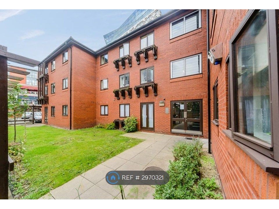 Property photo 2 of 12