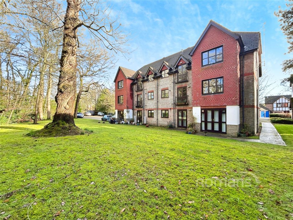 Property photo 2 of 22 Picture No. 36