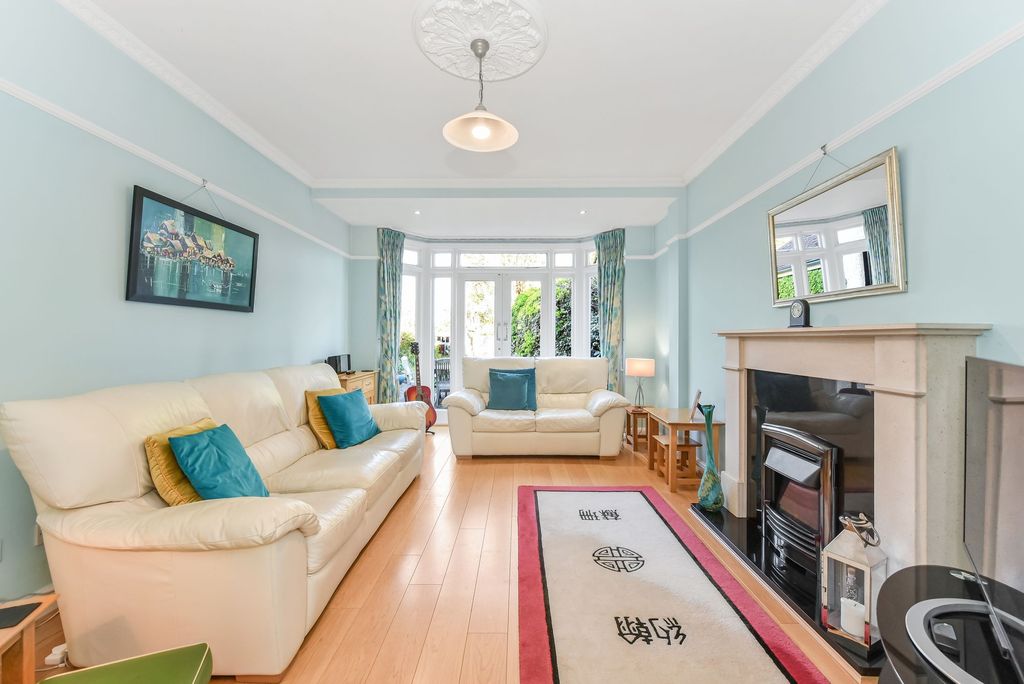 Property photo 2 of 17 Reception Room