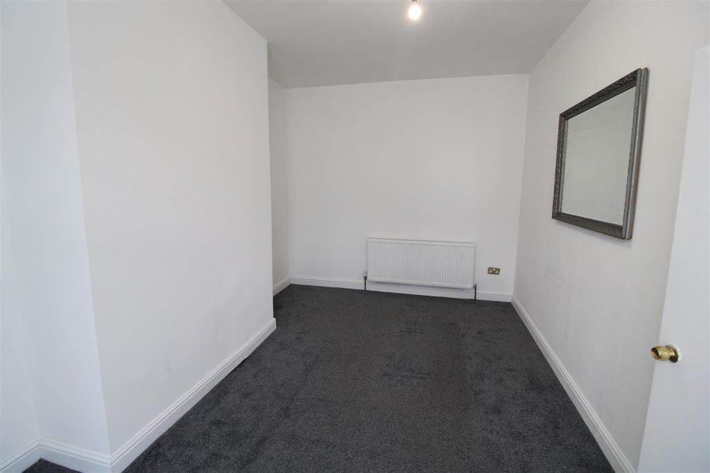 Property photo 2 of 11 Img_2916.Jpg