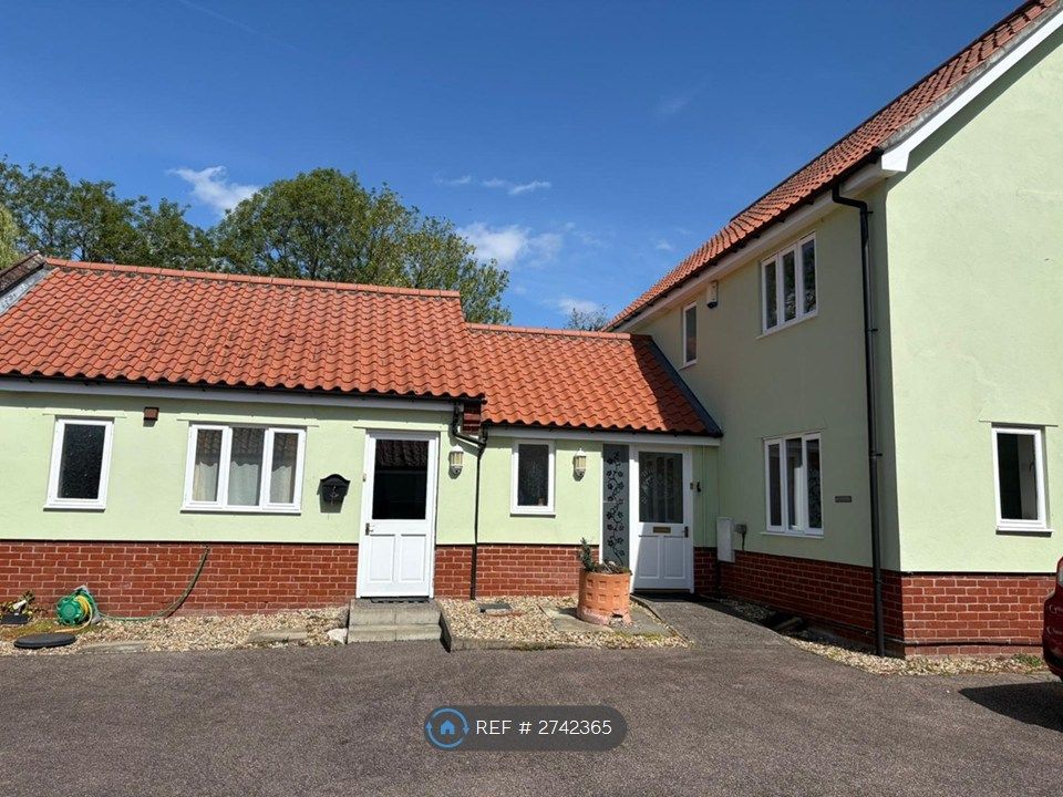 Property photo 1 of 13 Outside Front