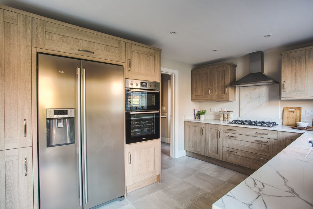 Property photo 2 of 18 The Kingsford
