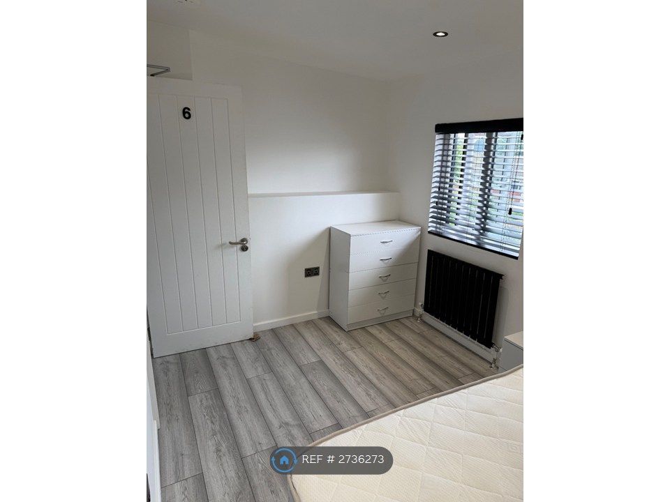 Property photo 3 of 3