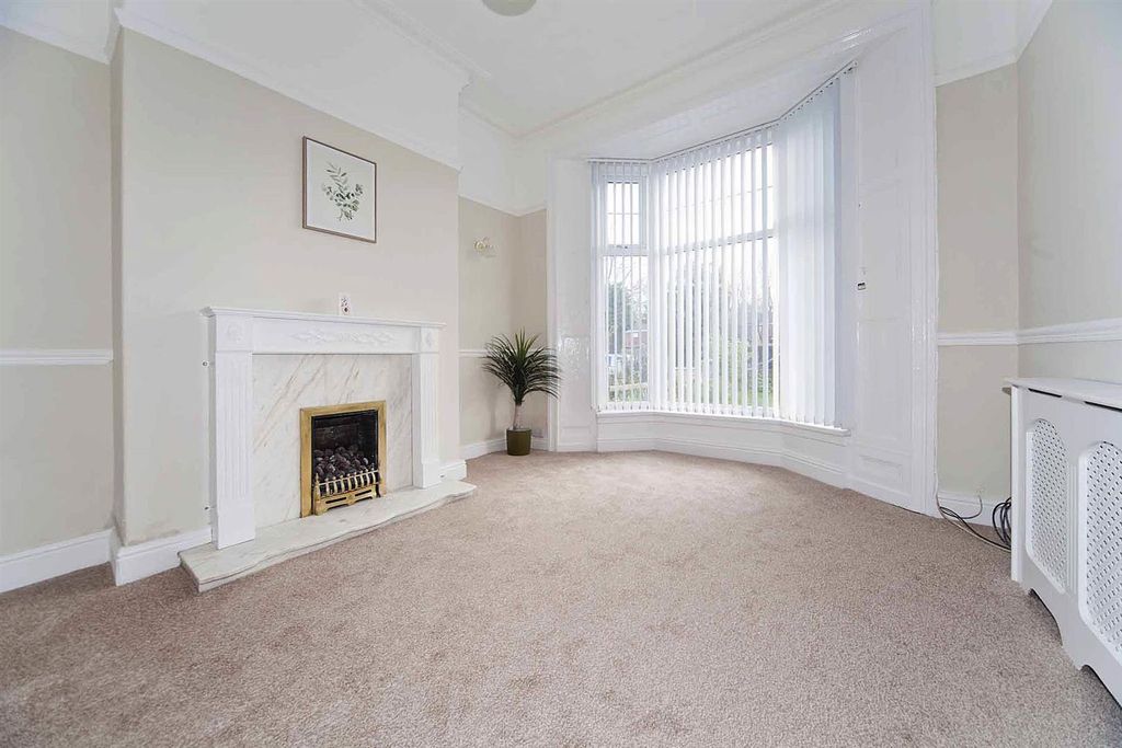 Property photo 3 of 25