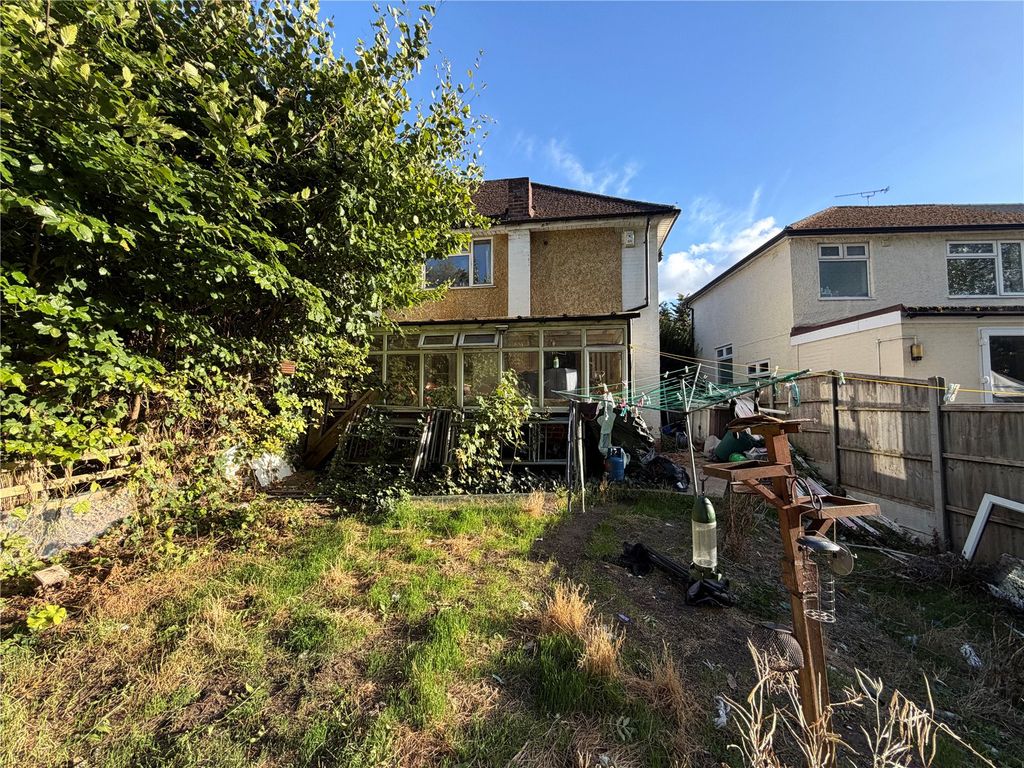 Property photo 3 of 14 Garden