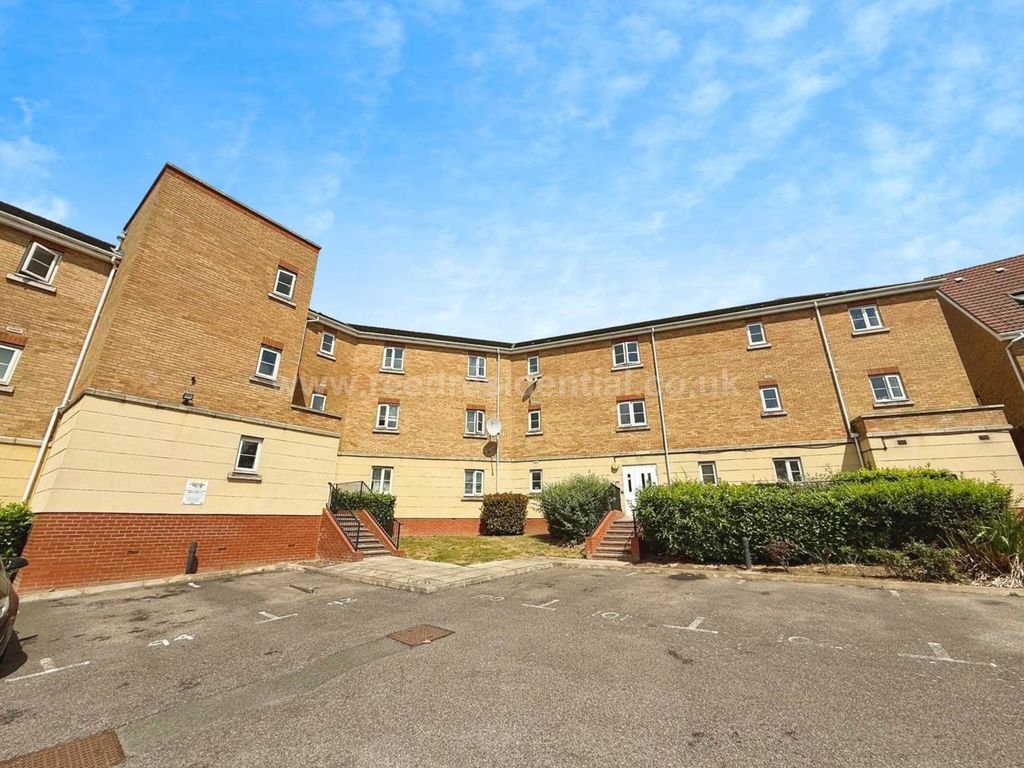 Property photo 2 of 13
