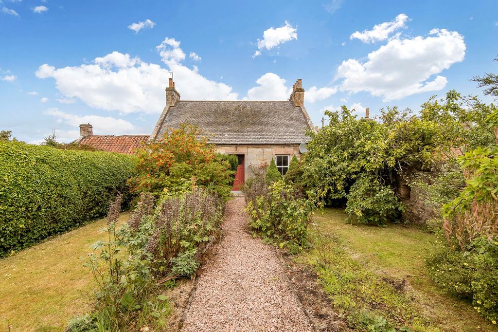 Property photo 1 of 18