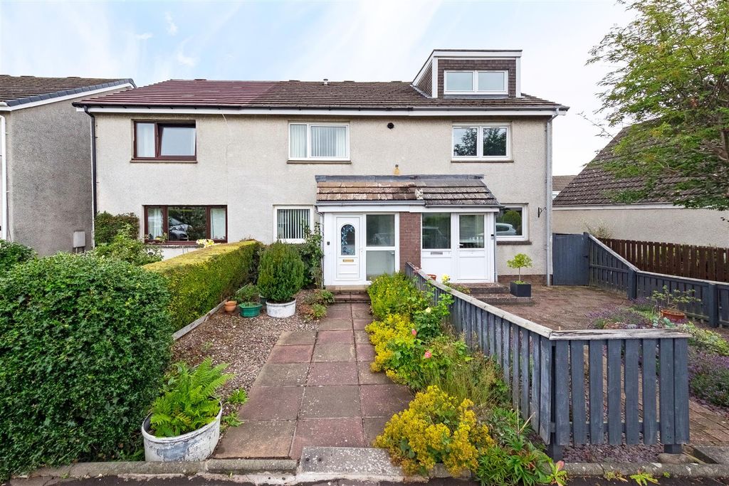 Property photo 1 of 26