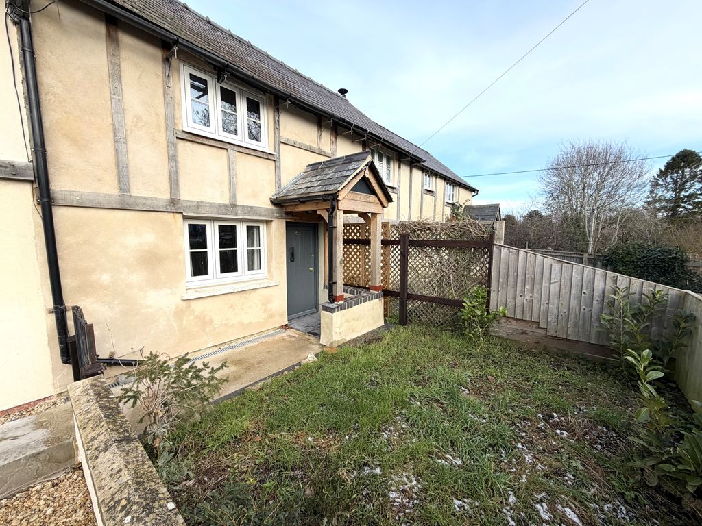 Property photo 1 of 8 Image