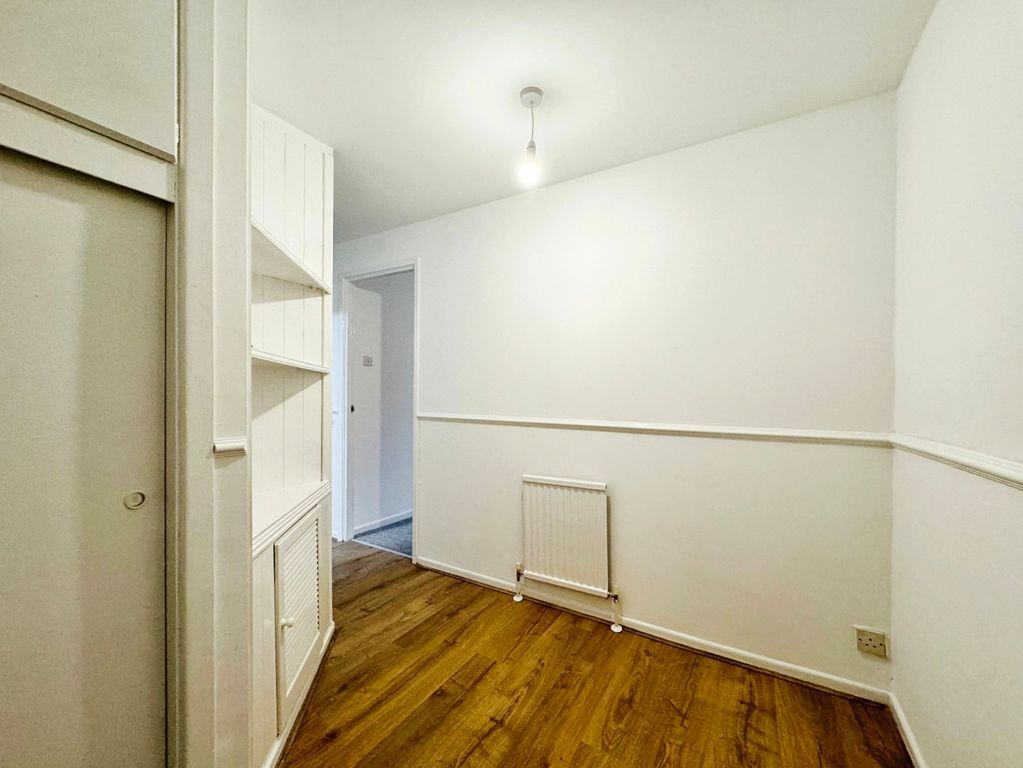 Property photo 3 of 9 Picture No. 18
