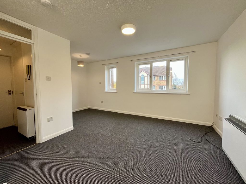 Property photo 3 of 7 Img_E0141