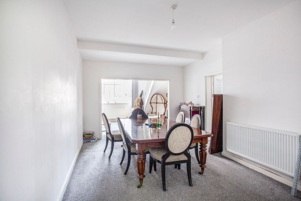 Property photo 2 of 27 Img_6936