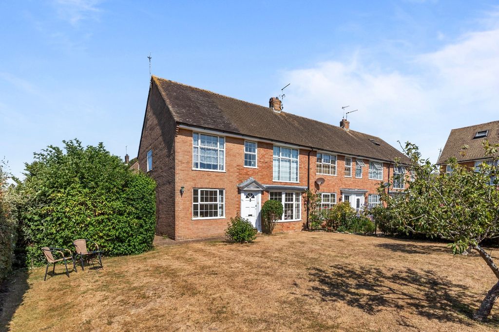 Property photo 1 of 18 5310560