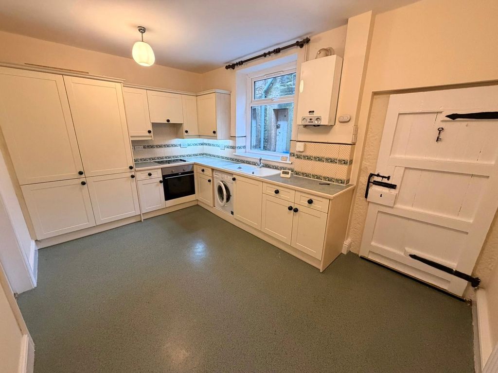 Property photo 3 of 14 Picture No. 16