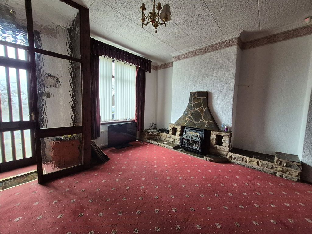 Property photo 2 of 11 Picture No. 08