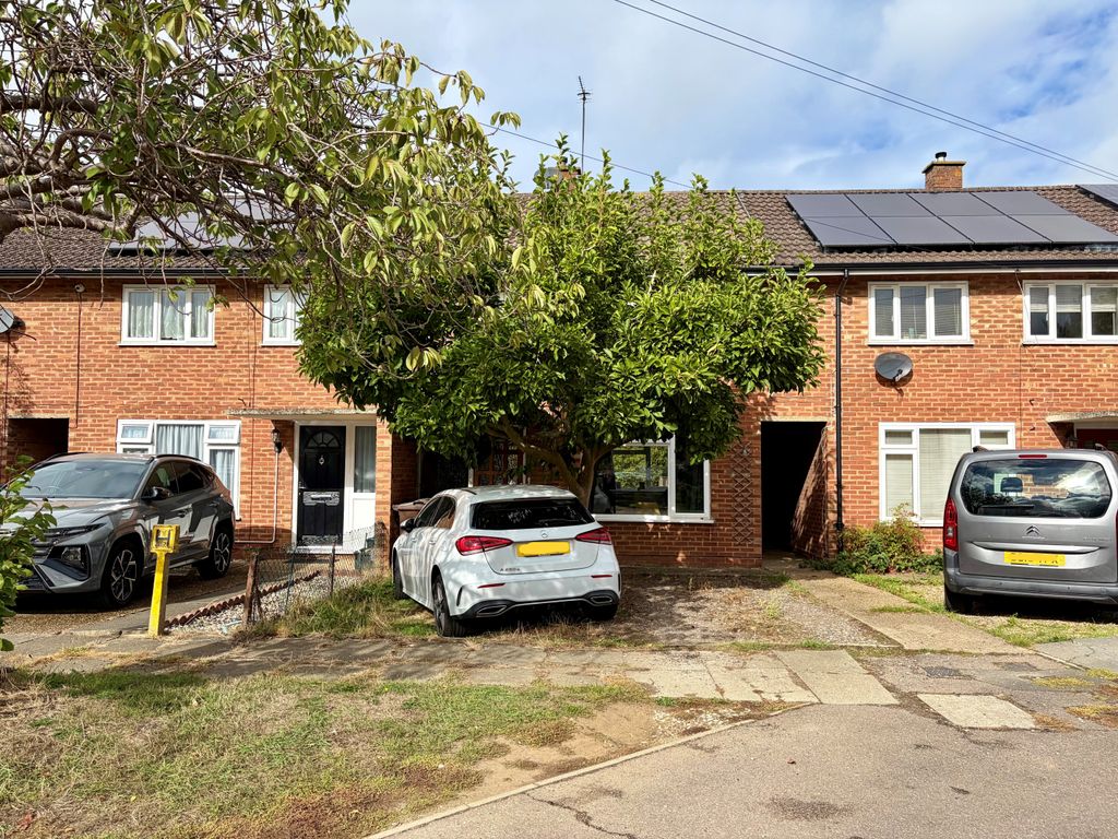 Property photo 1 of 12
