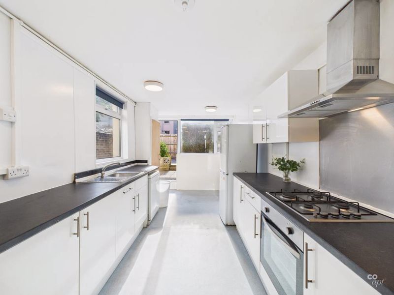 Property photo 2 of 14 Kitchen