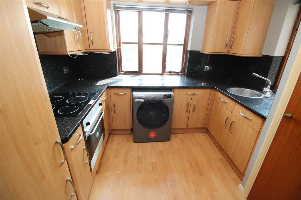 Property photo 2 of 5 Img_8815.Jpg