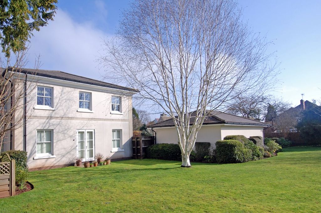 Property photo 1 of 14