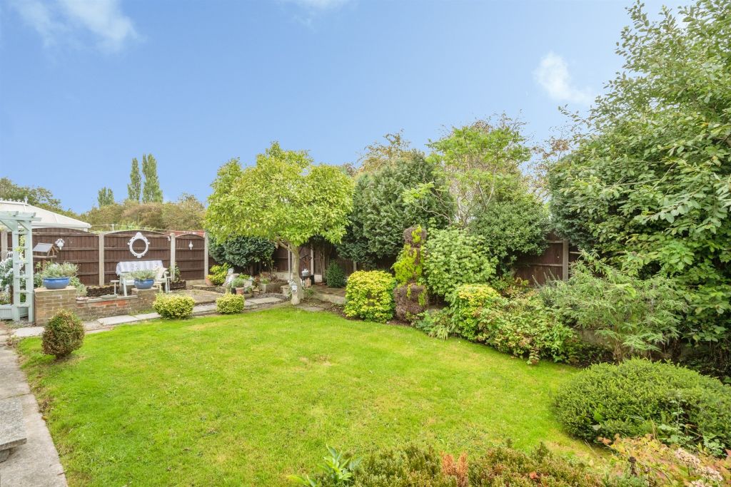 Property photo 2 of 15