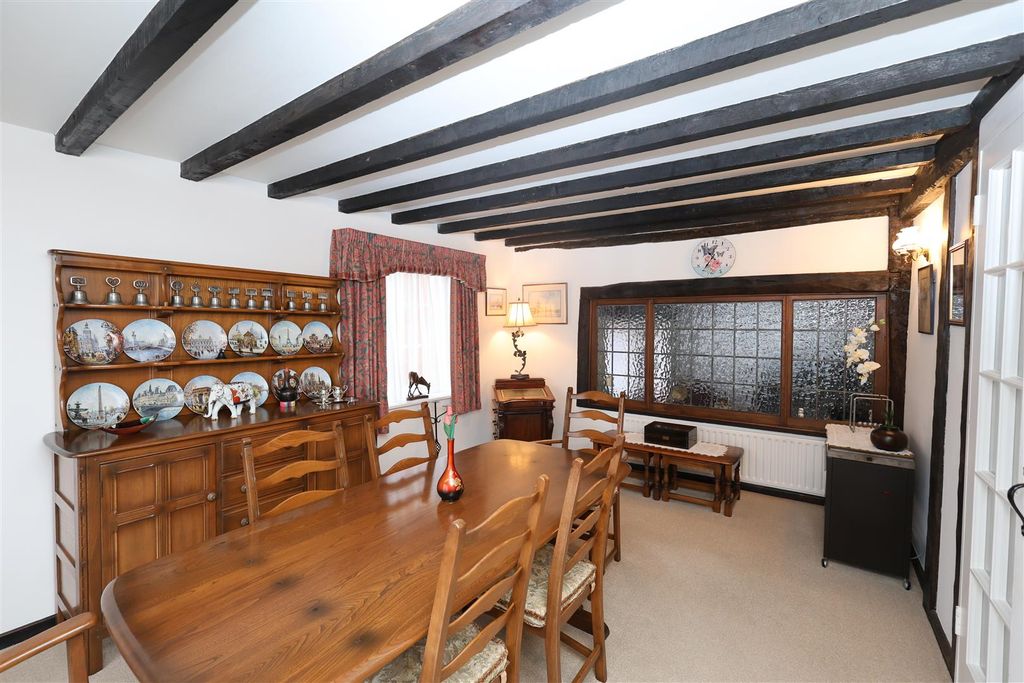 Property photo 2 of 28 Dining Room
