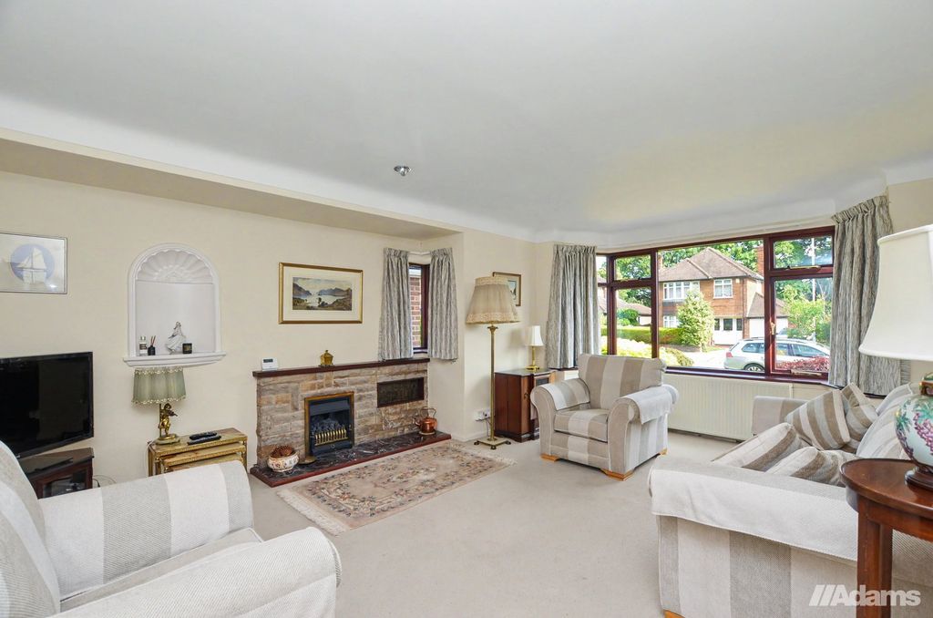 Property photo 3 of 40