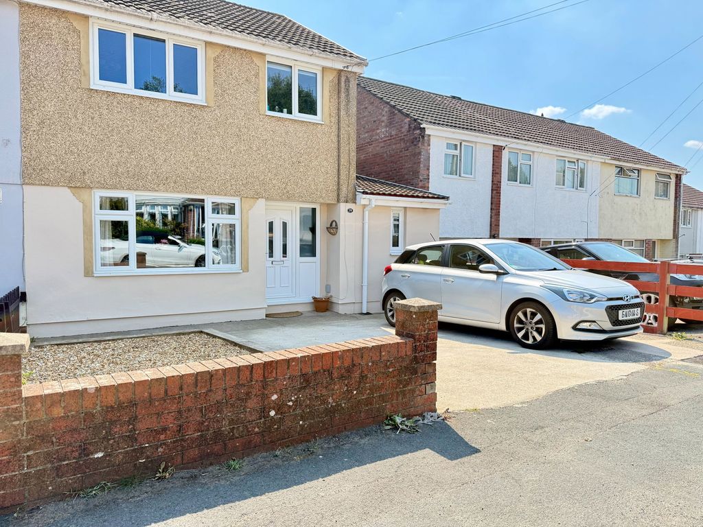 Property photo 1 of 38