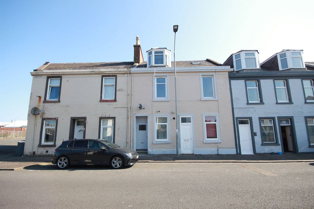 Property photo 1 of 12