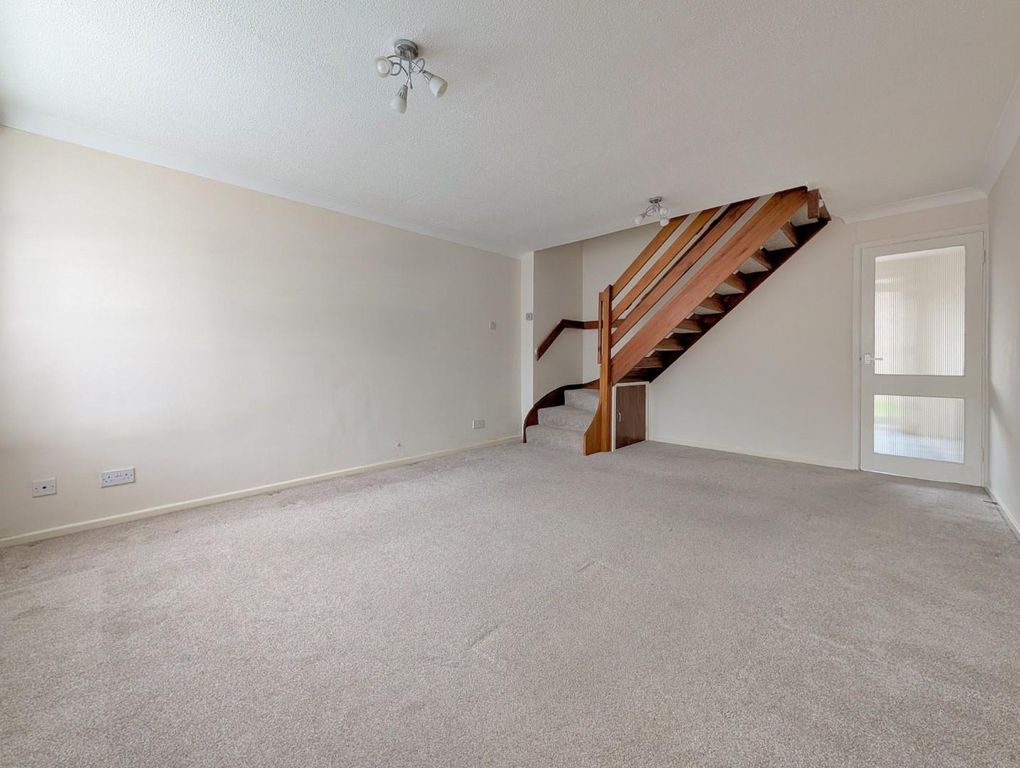 Property photo 2 of 8 Lounge 1.Jpg