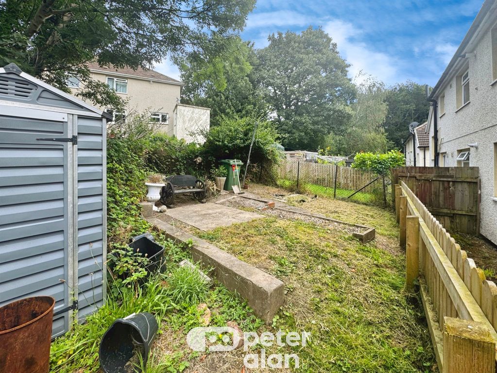 Property photo 2 of 33