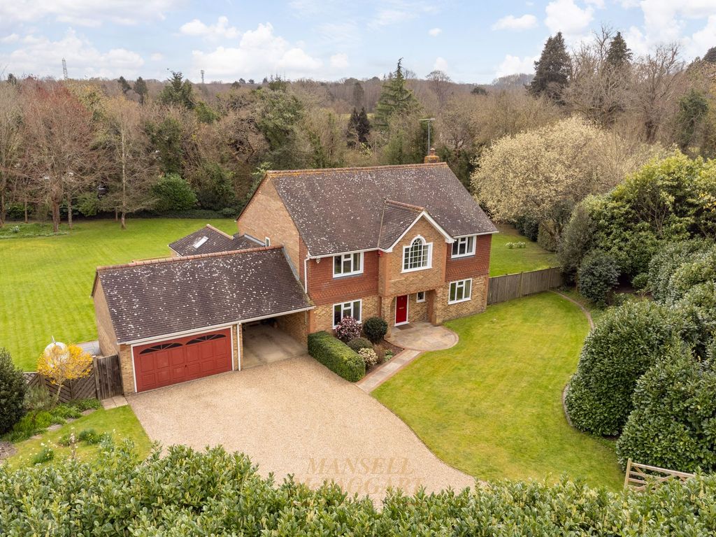 Property photo 1 of 50