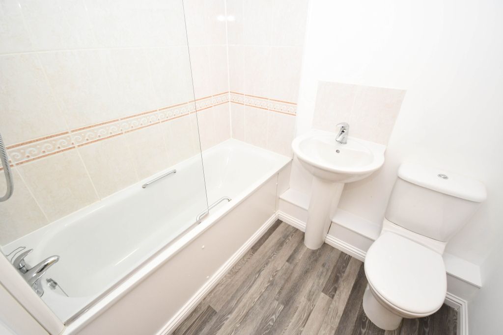 Additional image 4 of 2 bed flat to rentRiverside Gardens, Inverness IV3