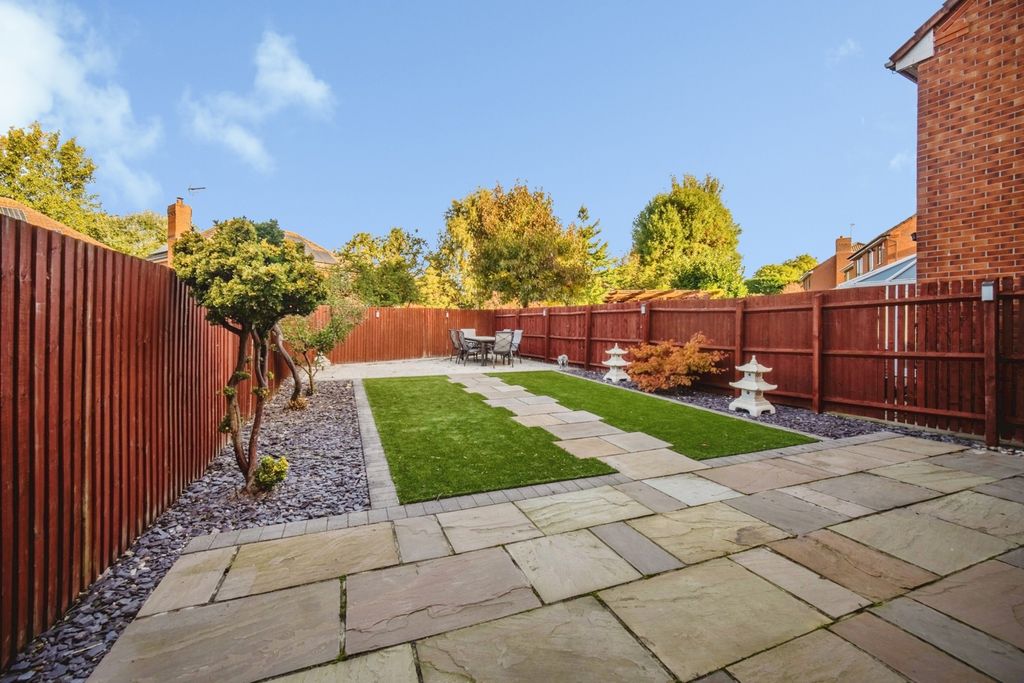 Property photo 2 of 15 Pbox-Img.Jpg