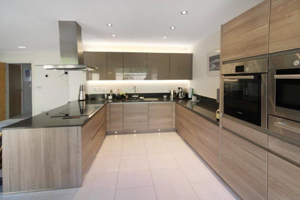 Property photo 3 of 21 Picture No. 38