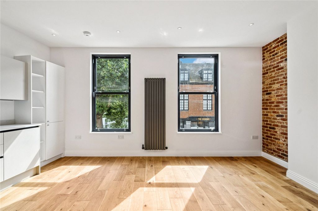 Property photo 1 of 12 Picture No. 06