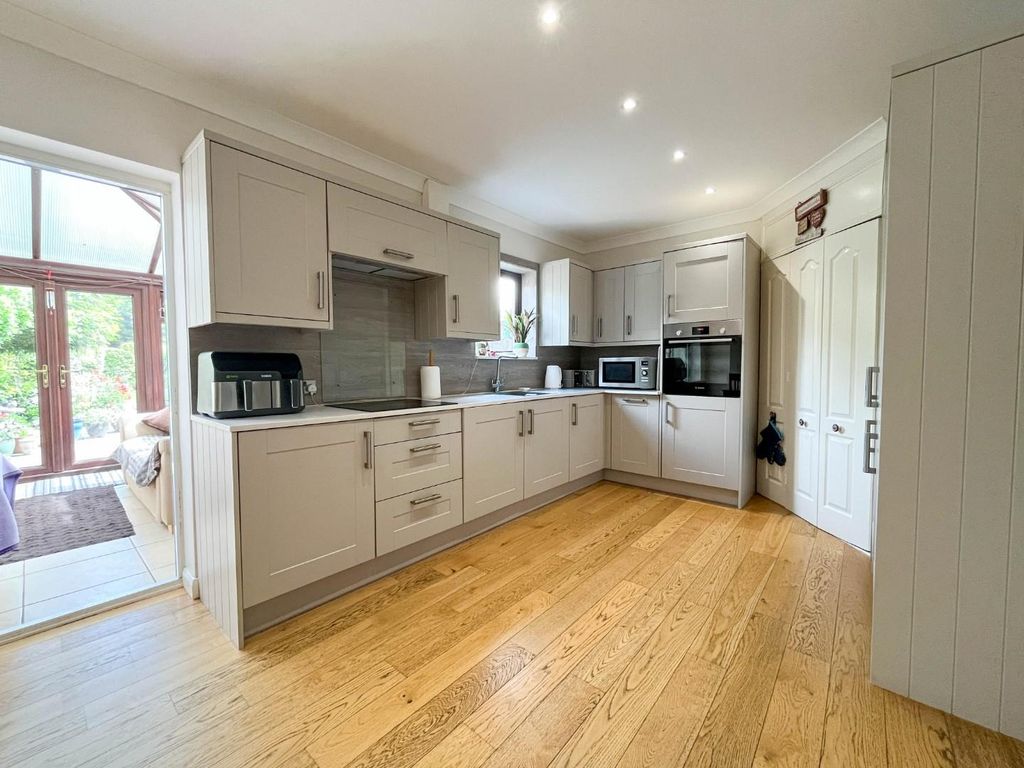 Property photo 3 of 17 Img_0797.Jpg
