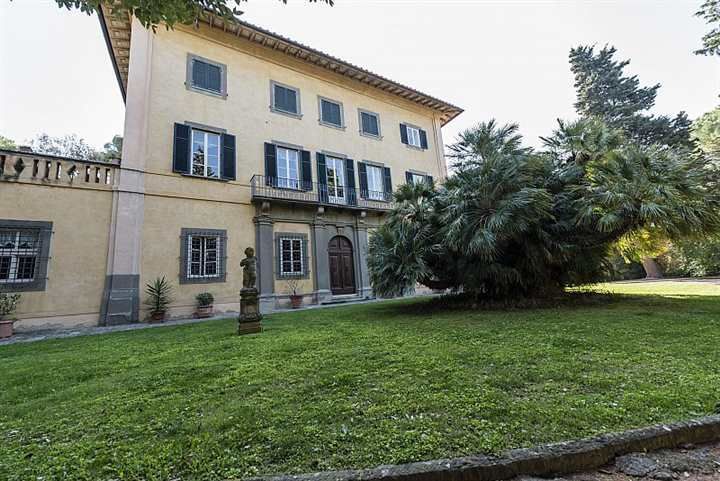 Property photo 1 of 19
