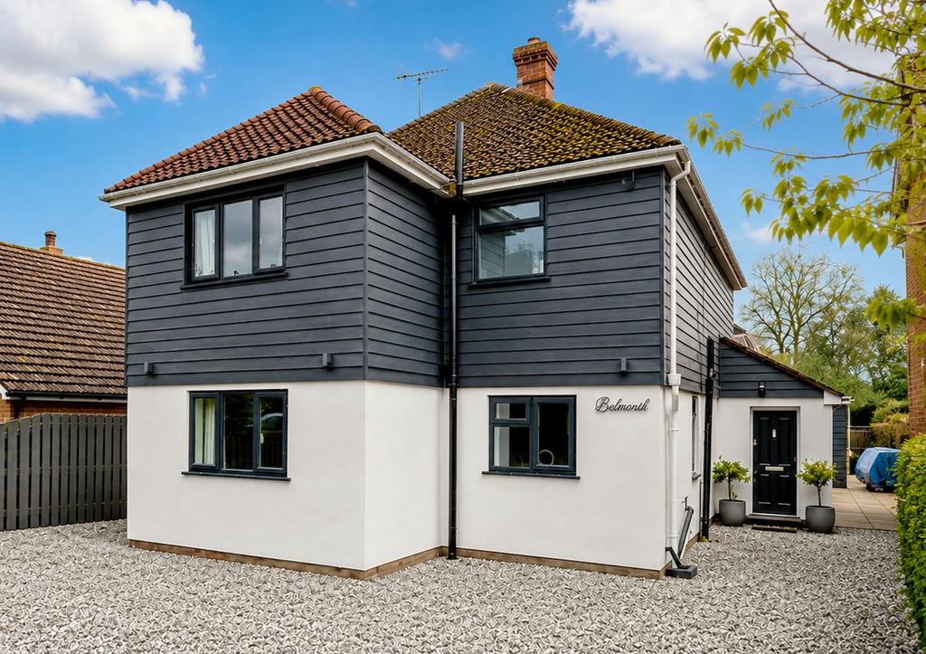 Property photo 1 of 20 Belmont, West Hythe