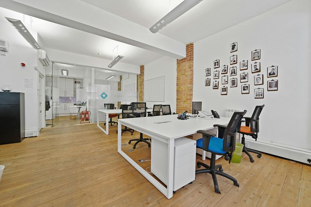 Property photo 3 of 7 Bc65Leonardstreet2.Jpg