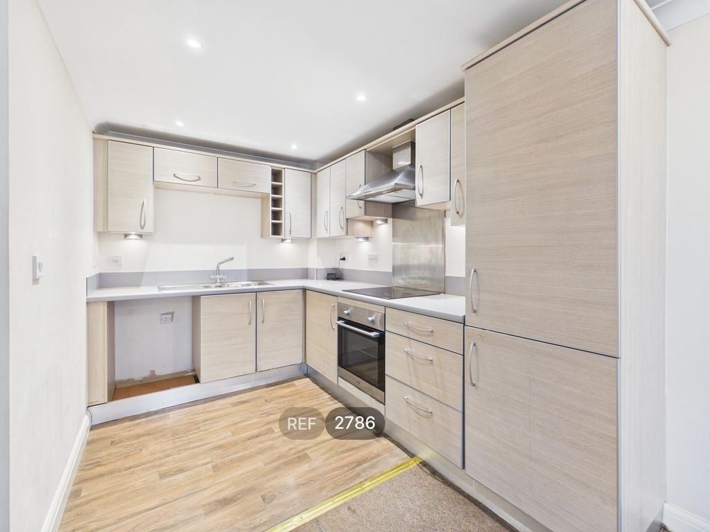 Property photo 3 of 15 Kitchen/Living Area