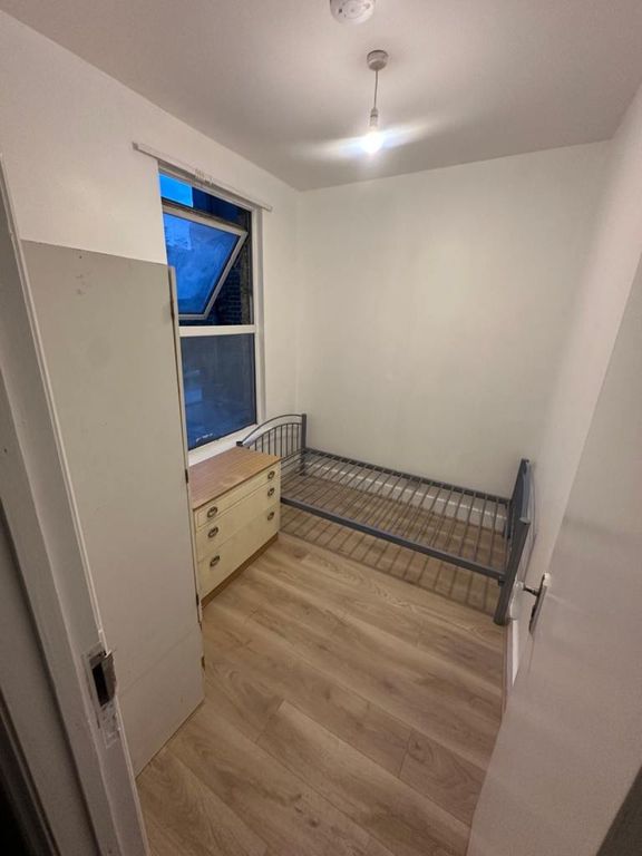 Property photo 1 of 4