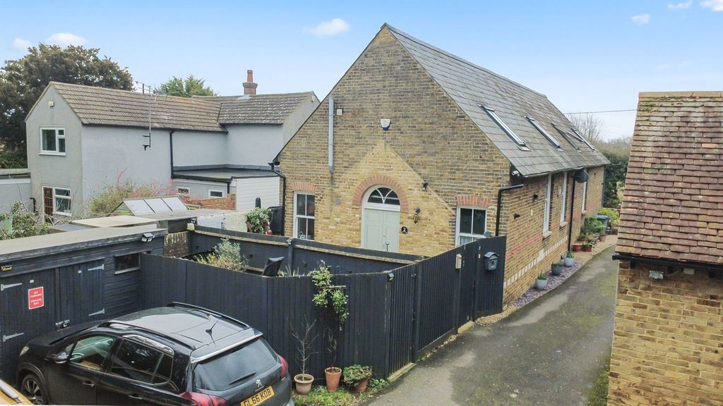 Property photo 3 of 14